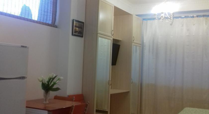 Гостиница Inzhir Guest House Ялта