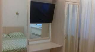 Гостиница Inzhir Guest House Ялта-0